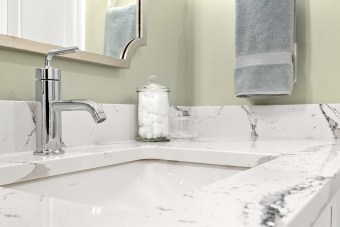 P2096710
