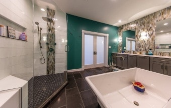Bathroom (6)