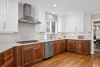 P2845524