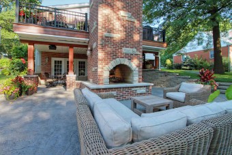 Outdoor-Living (1)