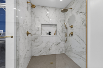 04-Square-One-Team-DSC05863