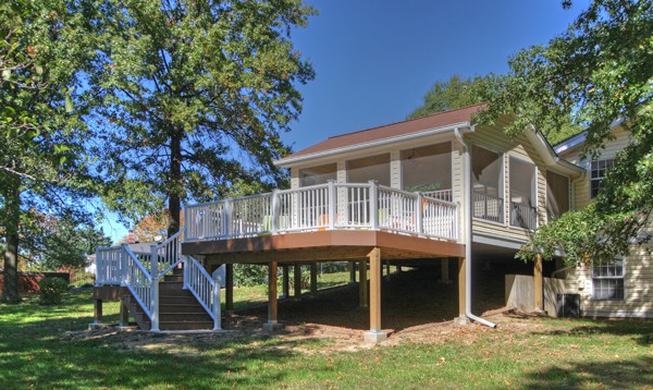 mosby deck and screen porch (4)